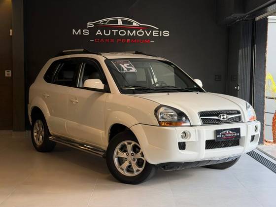 HYUNDAI TUCSON 2.0 MPFI GLS 16V 143CV 2WD FLEX 4P AUTOMÁTICO HYUNDAI TUCSON 2.0 MPFI GLS 16V 143CV 2WD FLEX 4P AUTOMÁTICO